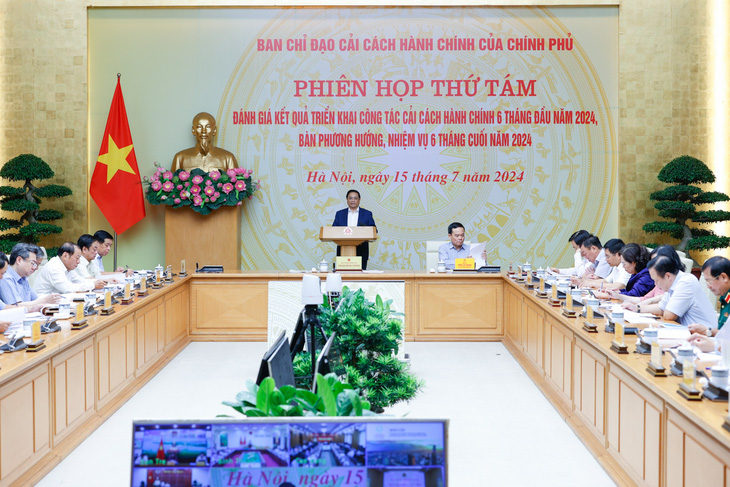 Trong 6 tháng đầu năm 2024, các bộ, ngành đã thực hiện cắt giảm, đơn giản hóa 168 quy định kinh doanh theo báo cáo của Ban Chỉ đạo - Ảnh: VGP