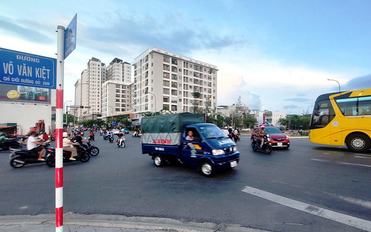 Phúc Sơn còn 4 dự án bất động sản ở Nha Trang chưa rõ có tài chính làm tiếp hay không? - Ảnh 3.