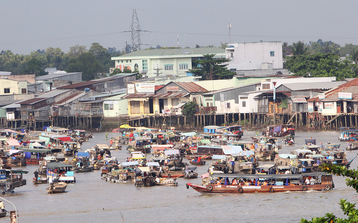 Ngắm chợ nổi Cái Răng thời 