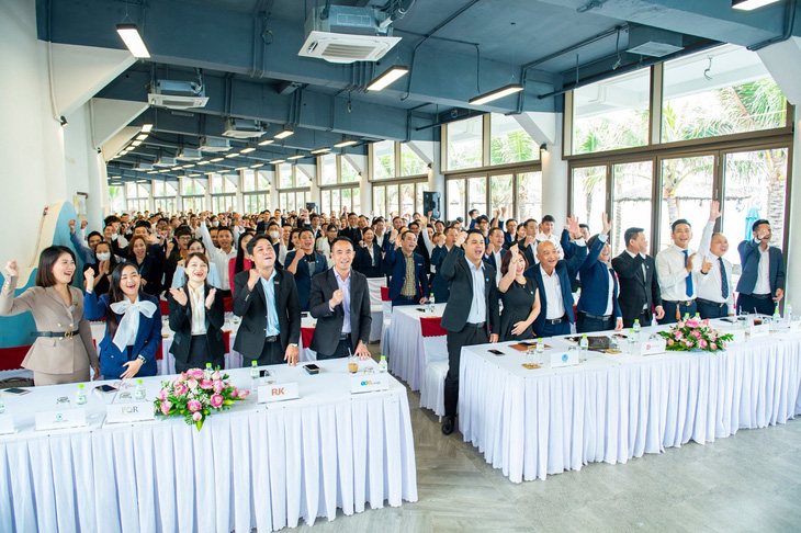 Hơn 500 chuyên viên kinh doanh tham dự buổi đào tạo chuyên sâu Hành trình khai mở báu vật đại dương - biệt thự liền biển Serenity (Ảnh TDG Group)