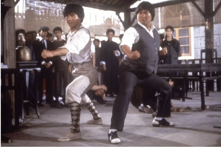 洪金寶（右）——20 世紀 70 年代和 80 年代香港電影界最受歡迎的武術明星之一
