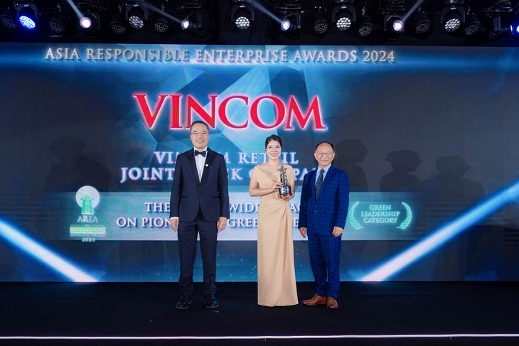 Vincom Retail nhận giải thưởng Green Leadership tại TP.HCM ngày 28-6 vừa qua