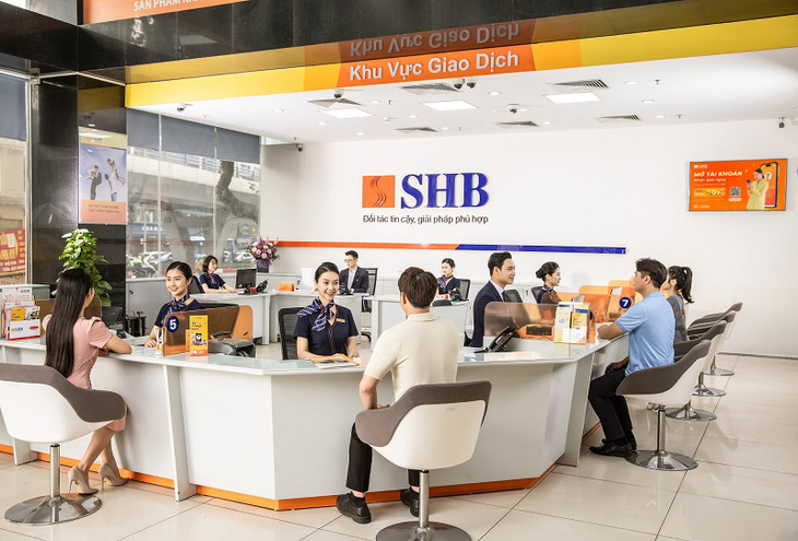 Sau khi trả cổ tức tiền mặt, ngân hàng thực hiện các thủ tục chuẩn bị chia cổ tức bằng cổ phiếu - Ảnh: SHB