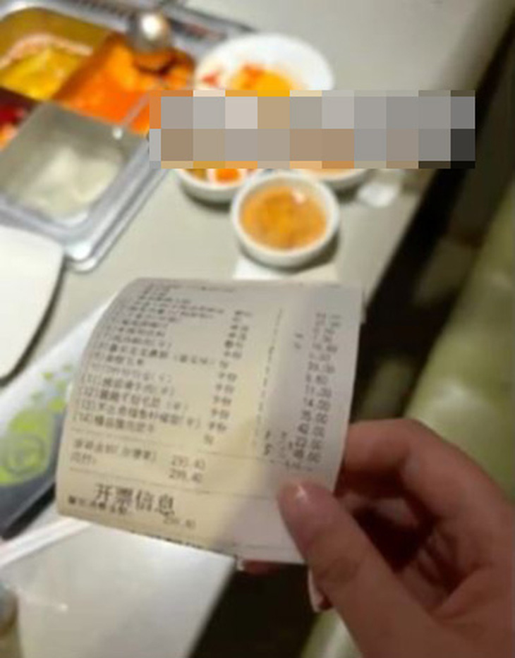 Sau buổi hẹn hò, cô gái phải trả nhiều hơn đối phương 48,6 nhân dân tệ (6,7 đô la Mỹ). Ảnh: Weibo