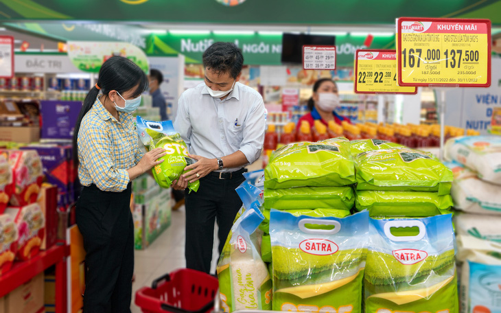 SATRA tung khuyến mãi hấp dẫn trong mùa mua sắm 2024