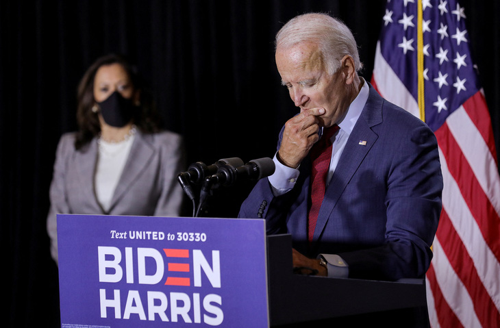 Tổng thống Mỹ Joe Biden và Phó tổng thống Kamala Harris - Ảnh: REUTERS