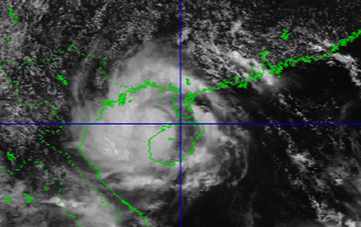 Ảnh mây vệ tinh bão số 2 lúc 10h sáng 22-7 - Ảnh: NCHMF