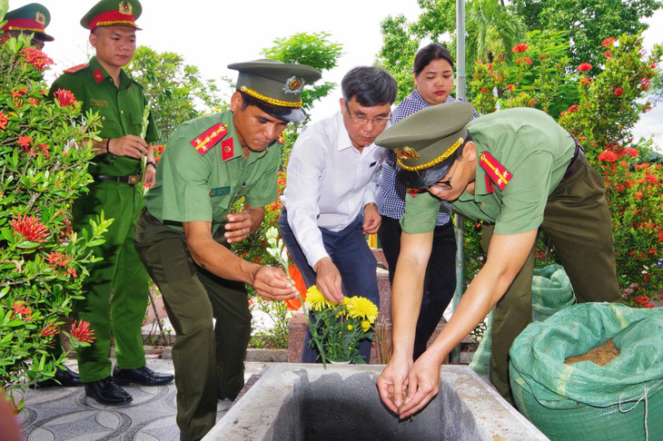 Tìm thấy 3 bộ hài cốt liệt sĩ ở trạm xá dã chiến xưa, nay là khu du lịch- Ảnh 2.