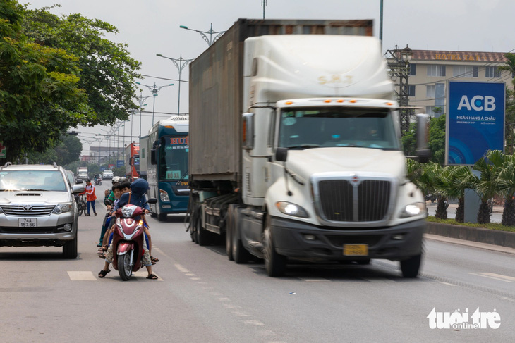 Tai nạn giao thông trên quốc lộ 1 tăng cả 3 tiêu chí - Ảnh: HOÀNG TÁO