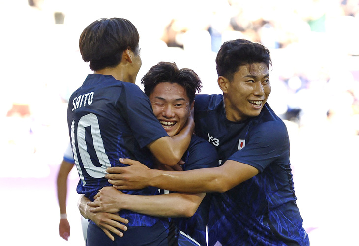 Olympic Nhật Bản đại thắng 5-0 trước Paraguay trong ngày ra quân- Ảnh 1.