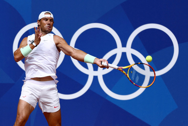 Nadal có khả năng không tham dự đơn nam quần vợt Olympic Paris 2024 - Ảnh: REUTERS