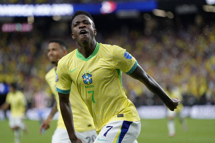 Vinicius bị treo giò khi Brazil gặp Uruguay ở tứ kết Copa America - Ảnh: REUTERS