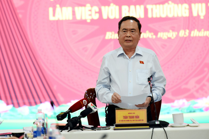 Chủ tịch Quốc hội Trần Thanh Mẫn đề nghị Bình Phước phải nỗ lực hoàn thành hai dự án cao tốc trọng điểm qua địa bàn - Ảnh: A LỘC