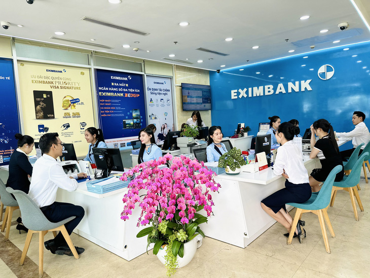 Với gói chuyển tiền quốc tế Efee của Eximbank, khách hàng sẽ nhận được ưu đãi lên đến 90% phí chuyển tiền nước ngoài - Ảnh: EIB