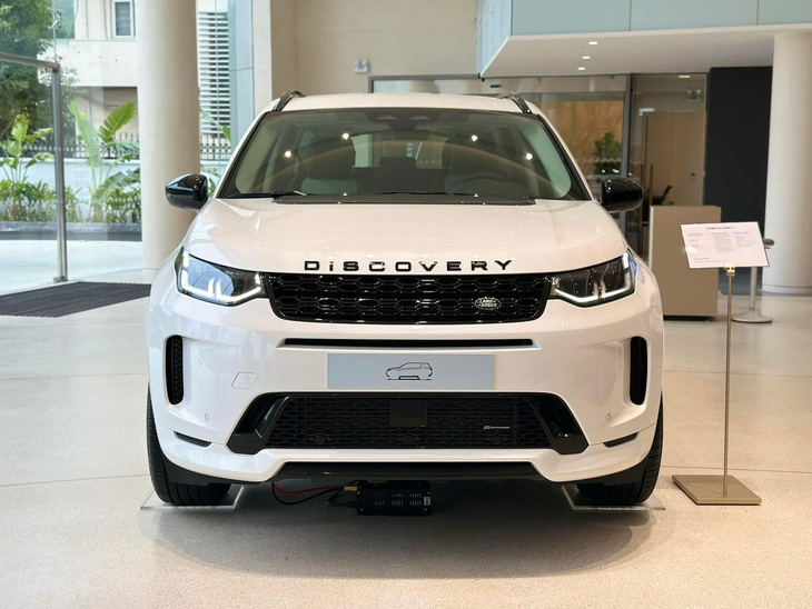 Discovery Sport hiện là mẫu xe có khuyến mãi nhiều nhất của Land Rover - Ảnh: Đại lý Land Rover