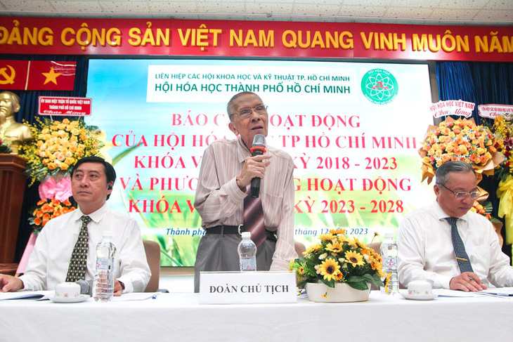 Nhớ thầy Chu Phạm Ngọc Sơn- Ảnh 1.