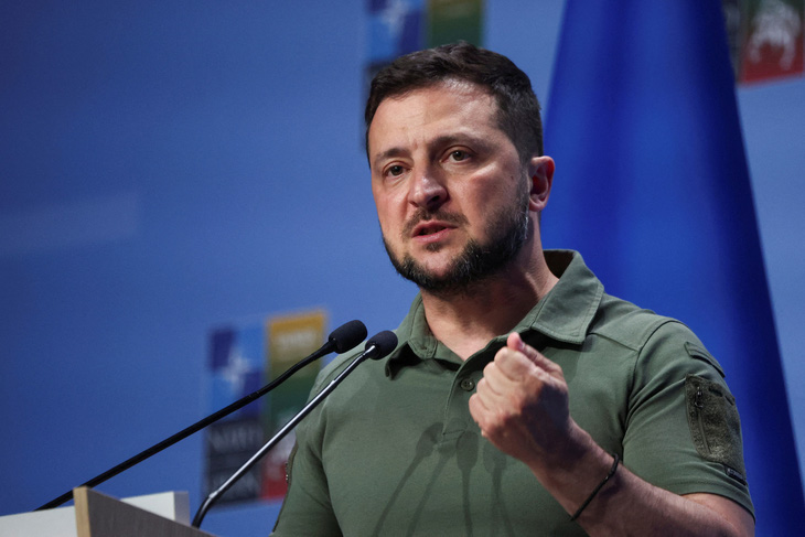 Tổng thống Ukraine Volodymyr Zelensky - Ảnh: REUTERS