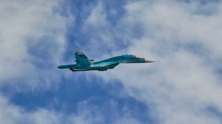 tiem-kich-su-34-17236336433721154497490.png