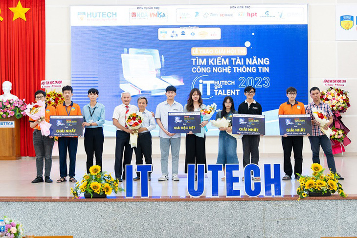 Nhiều dự án công nghệ do chính sinh viên công nghệ thông tin HUTECH phát triển được doanh nghiệp đánh giá cao