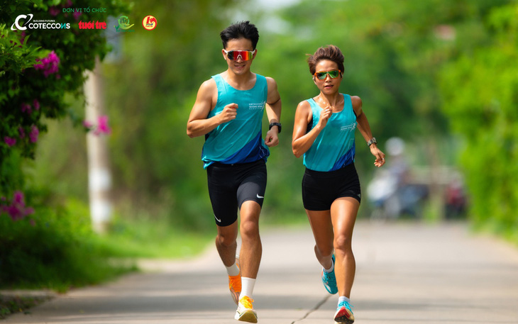 Giải chạy GreenUP-Long An Half Marathon 2024: Người dân Cần Giuộc háo hức - Ảnh 2.