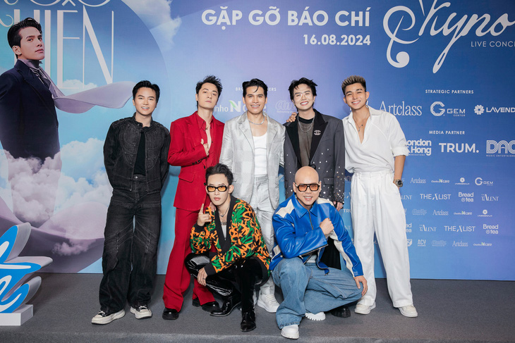 Dàn 'chị đẹp' - 'anh tài' sẽ xuất hiện tại concert kỷ niệm 20 năm bén duyên ca hát của Quốc Thiên - Ảnh 2.