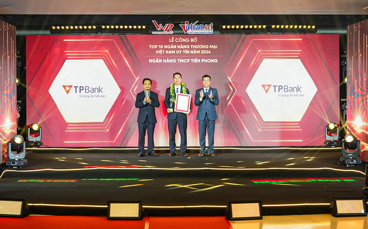 TPBank giữ vững vị trí trong top 10 ngân hàng Việt Nam uy tín- Ảnh 1.