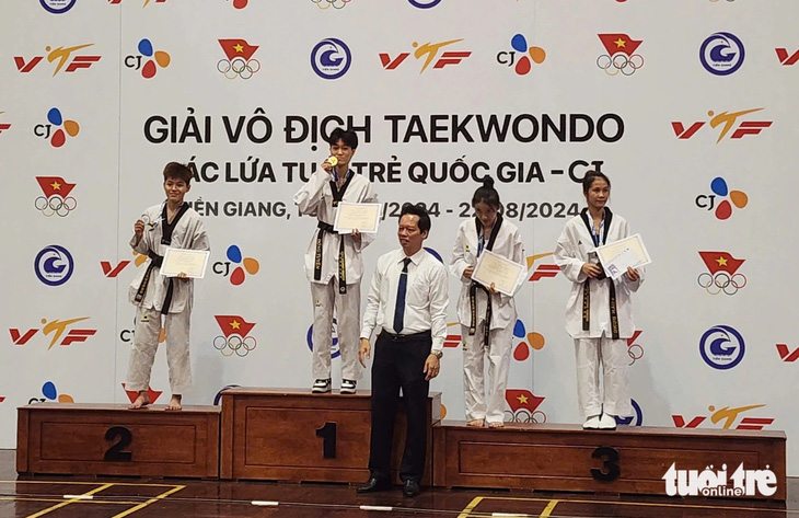 Hơn 1.300 vận động viên tranh tài Giải vô địch taekwondo các lứa tuổi trẻ quốc gia 2024 - Ảnh 4.