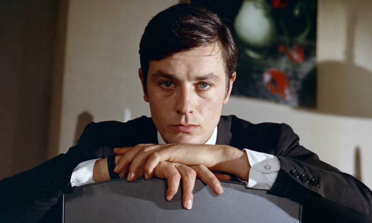 Huyền thoại màn ảnh Pháp Alain Delon qua đời ở tuổi 88 - Ảnh 2.