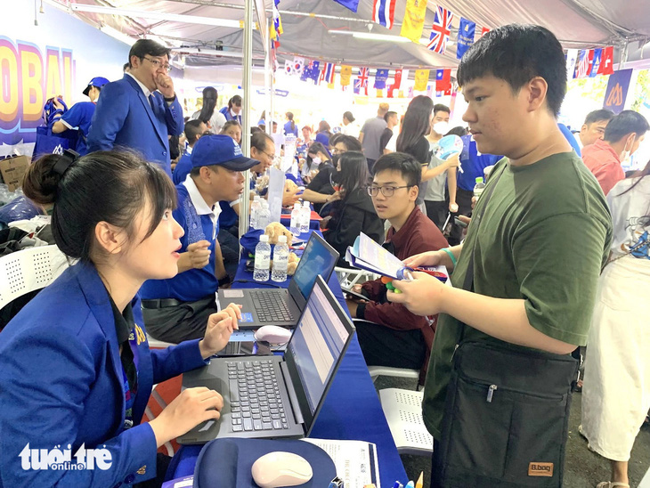 9 điểm mỗi môn vẫn trượt đại học: Chắt lọc đầu vào để đảm bảo đầu ra?- Ảnh 1.