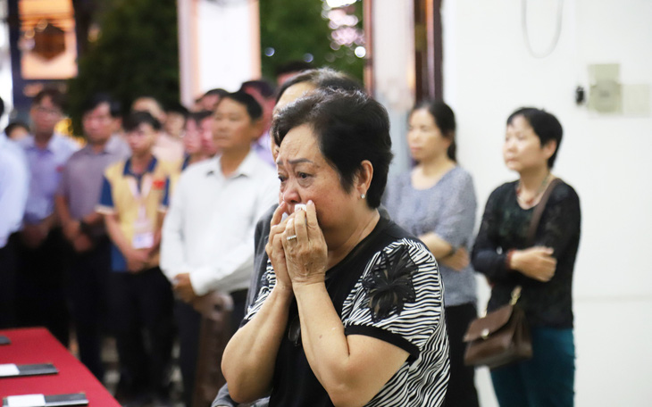 Lãnh đạo Cần Thơ, An Giang, Trường đại học Cần Thơ viếng GS Võ Tòng Xuân - Ảnh 3.