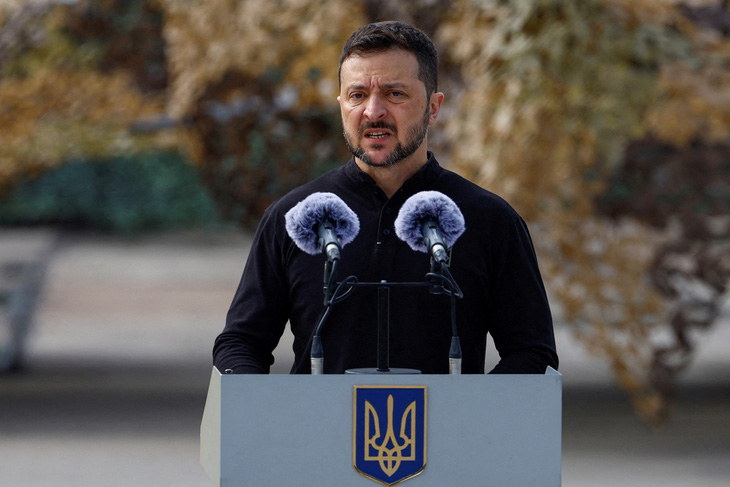 zelensky-ukraine-kursk-1724156109811512650412.jpeg