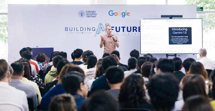 Giám đốc Khoa học Google: Tôi cũng không theo kịp công nghệ - Ảnh 1.