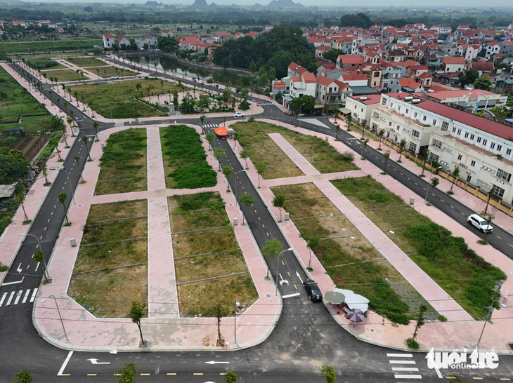 Ngày mai 23-8 Bộ Tài nguyên và Môi trường làm việc với Hoài Đức, Thanh Oai về đấu giá đất- Ảnh 1.