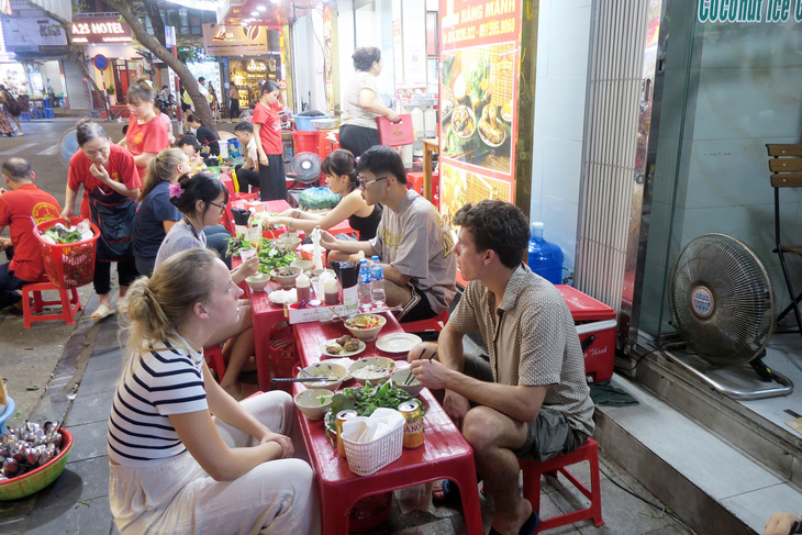 Tìm sản phẩm đặc thù cho du lịch đêm - Ảnh 2.