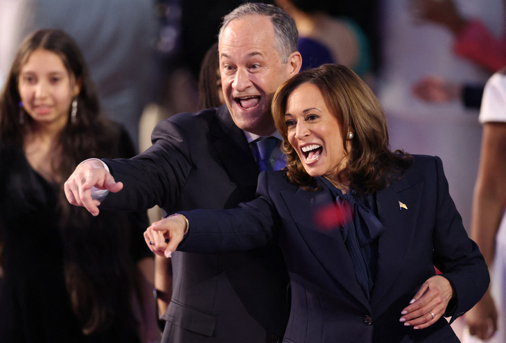 nd24823-kamala-harris-tai-dh-dang-dan-chu-1724387705310327677287.jpg