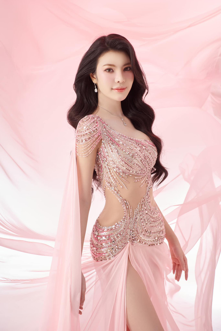 Nguyễn Tường San là á hậu 2, Peru giành vương miện Miss International Queen 2024 - Ảnh 8.