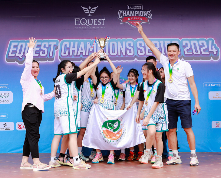 EQuest Champions Series mùa 2: Thể thao học đường trở lại - Ảnh 1.