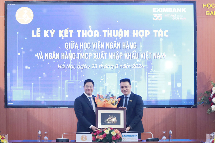 Eximbank ký kết hợp tác toàn diện cùng Học viện ngân hàng  - Ảnh 2.