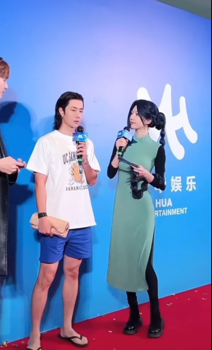 Fan nữ 'hỗn chiến' giữa đường hậu liveshow của Vương Nhất Bác - Ảnh 3.