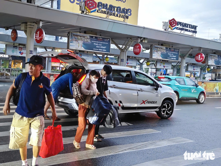 Dịp lễ 2-9, Tân Sơn Nhất có diện mạo khác lạ, khách đi lại dễ chịu hơn - Ảnh 5.