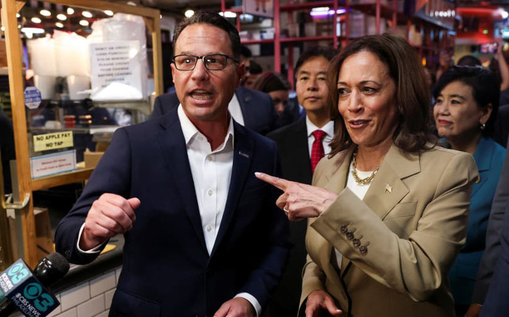 Bà Kamala Harris chọn ai làm 