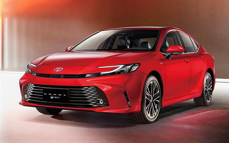 Toyota Camry đời mới ra mắt tại Trung Đông, có động cơ 'mới' so với bản quốc tế - Ảnh 1.