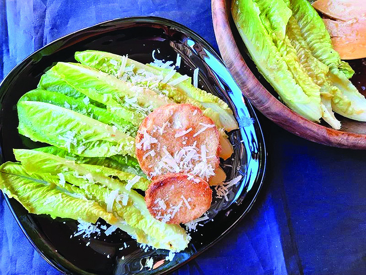 Salad của Caesar, hãy trả về Caesar- Ảnh 2.