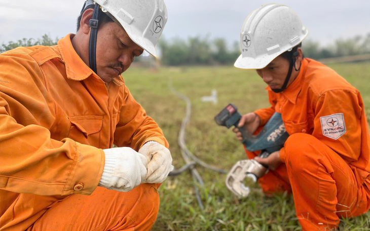 11.700 người lao động của EVNCPC góp 4,7 tỷ đồng ủng hộ đồng bào bão lũ - Ảnh 5.