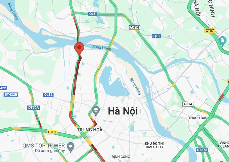 Dữ liệu từ Google Maps lúc 17h cho thấy khu vực xảy ra tai nạn liên hoàn có tình trạng giao thông ùn tắc kéo dài - Ảnh: Chụp màn hình