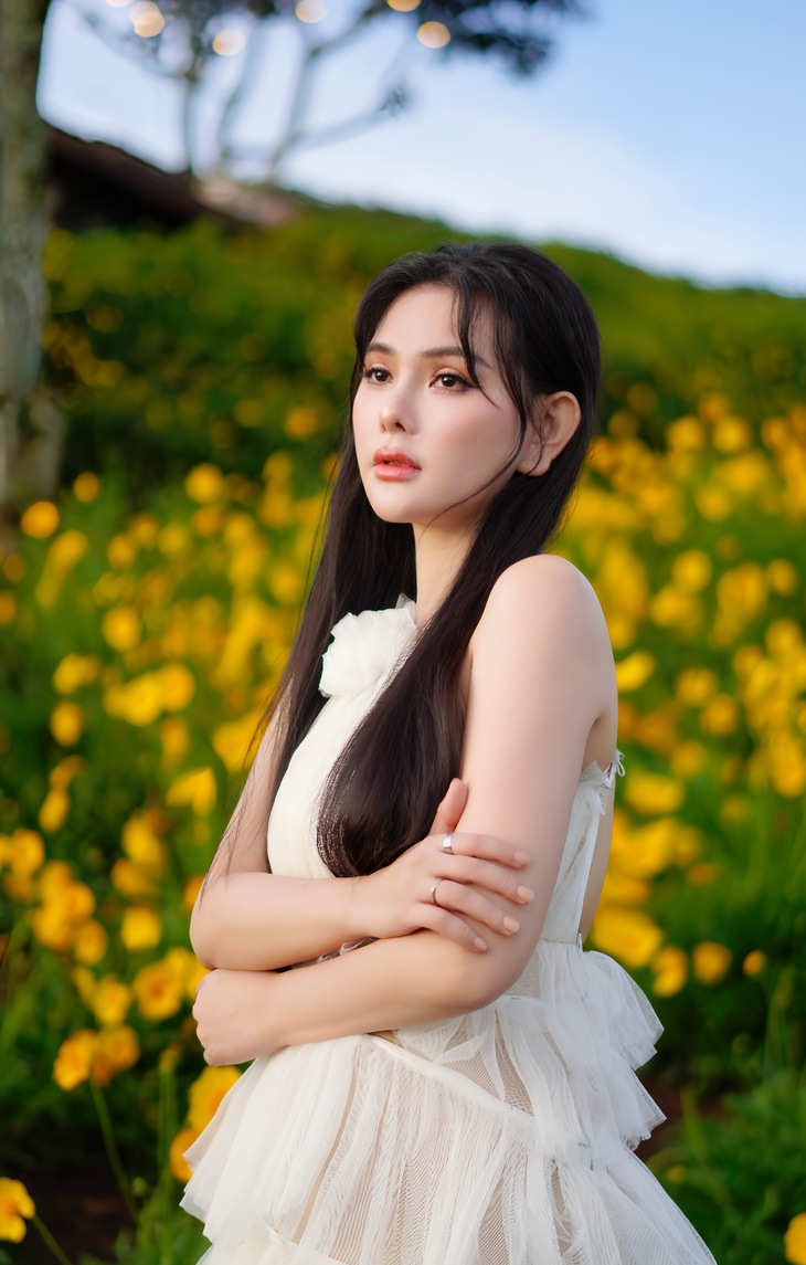 Thu Thủy cho biết cô chưa bao giờ bỏ quên âm nhạc vì đây là niềm đam mê của cô từ ngày bé.