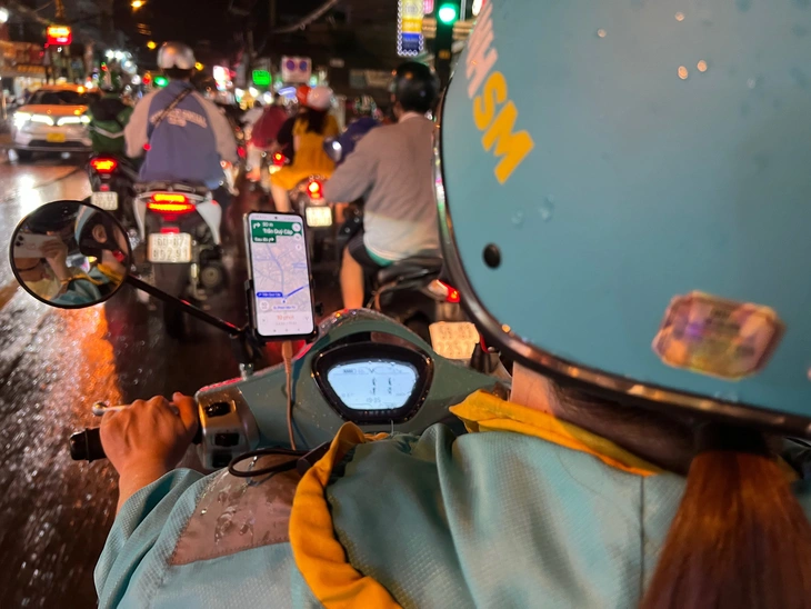 Thu nhập bao nhiêu mới trụ nổi ở thành phố - Kỳ 3: Nghỉ ngơi ít, cày nhiều hơn mới mong trụ nổi- Ảnh 1.