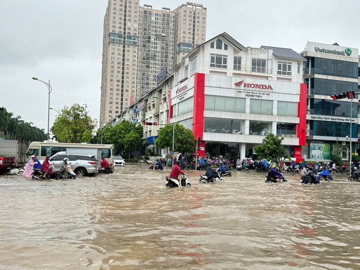 Lũ lụt chưa từng có ở miền Bắc: Cao Bằng vẫn còn 31 người mất tích, đang nỗ lực tìm kiếm - Ảnh 20.