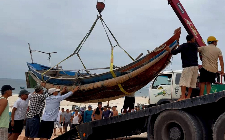 3 trực thăng sẵn sàng lên đường cứu trợ nhân dân vùng lũ tại Yên Bái, Cao Bằng - Ảnh 2.