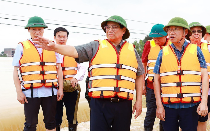 Thủ tướng Phạm Minh Chính tới Yên Bái chỉ đạo ứng phó, khắc phục hậu quả mưa lũ - Ảnh 3.